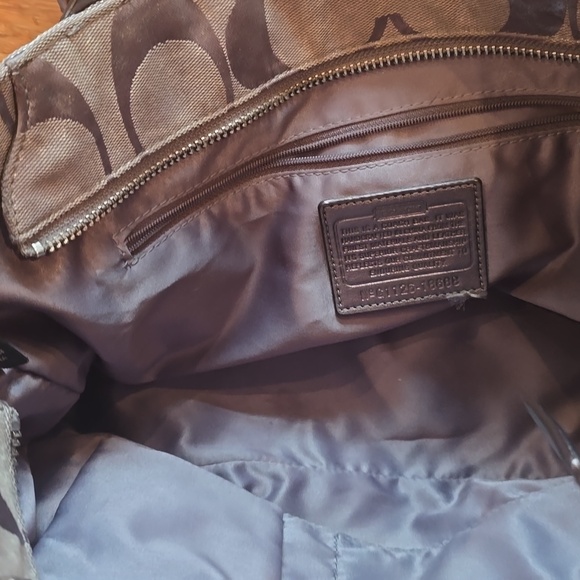 Coach Bag - Picture 13 of 16